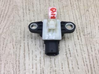 Датчик удара правый ALTIMA L33 12-18