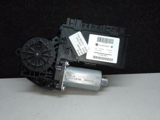 Моторчик стеклоподъемника передний левый TOUAREG 02-10 2007 BHK 3.6