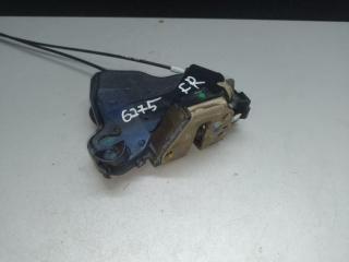 Замок двери передний правый TOYOTA MATRIX 02-08 2002