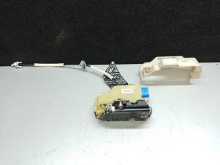 Замок двери передний правый TOUAREG 02-10 2007 BHK 3.6