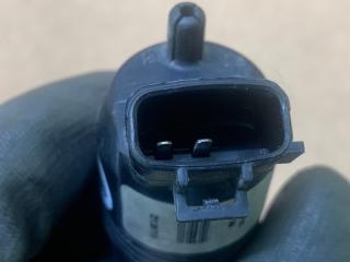 Насос омывателя стекла CAMRY 30 02-06 2003 30 2.4 2AZFE