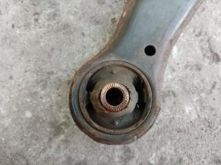 Рычаг передней подвески нижний левый TOYOTA CAMRY 30 02-06 30 2.4 2AZFE