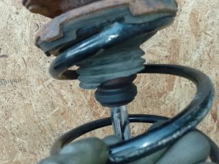 Амортизатор передний правый CAMRY 30 02-06 2003 30 2.4 2AZFE