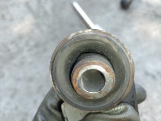 Рычаг передней подвески верхний правый PATHFINDER R51 04-14 2004 R51 4.0 VQ40DE