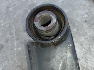 Рычаг передней подвески верхний правый PATHFINDER R51 04-14 2004 R51 4.0 VQ40DE