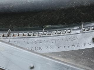 Пластик под лобовое стекло / Жабо правый MITSUBISHI OUTLANDER XL 05-13 3.0 6B31