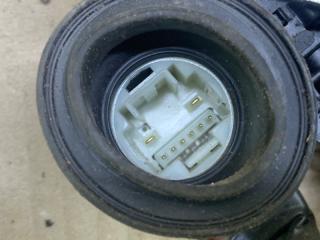 Замок двери боковой задний правый SIENNA 11-16 2012 3.5 2GR-FE