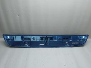 Спойлер крышки багажника MATRIX 02-08 2002 ZZE132 1.8L 1ZZ-FE