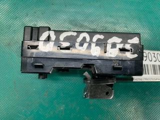 Кнопка стеклоподъемника задняя правая INFINITI Q50 20- Седан 3.0 VR30DDTT