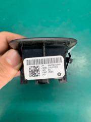 Кнопка стеклоподъемника передняя правая CHEROKEE 14- 2017 Wagon 2.4L I4 FI DOHC 16V NF4