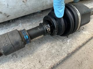 Привод передний левый 3 BL 09-13 2009 2.5 L (L5-VE)