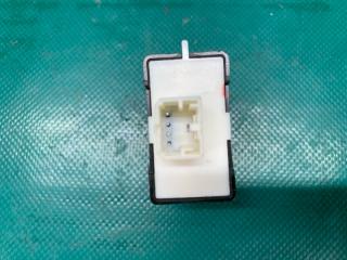 Кнопка стеклоподъемника задняя правая RENEGADE (BU) 14- 2020 Wagon 2.4L I4 ZERO EVAP M-AIR