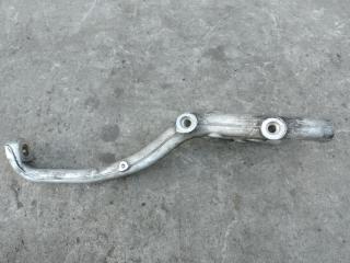 Кулак поворотный передний правый LS430 00-06 2002 4.3 3UZFE