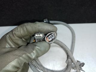 Датчик положения кузова левый M35/M45 04-10 2008 3.5 VQ35HR