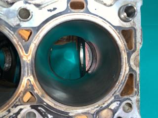 Блок двигателя TRIBUTE 00-07 2001 Внедорожник 3.0