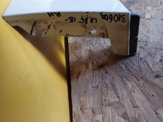 Накладка порога наружная правая LEAF 18-