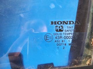 Стекло двери переднее левое CIVIC ES 00-05 2005 1.7 L D17A