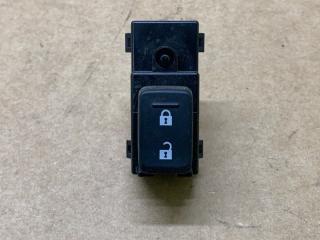 Кнопка центрального замка передняя правая MAZDA MX-5 15- 2016
