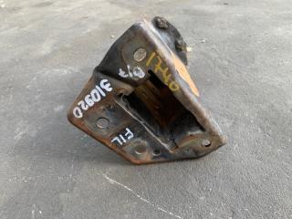 Кронштейн усилителя переднего бампера передний левый SENTRA B17 12-21 2018 1.8 MRA8DE