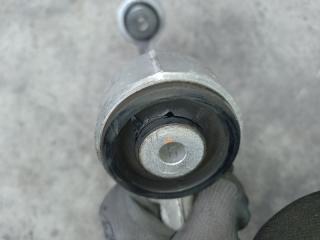 Рычаг передней подвески верхний правый GL-CLASS X164 06-12 2011 M273923 4.7L