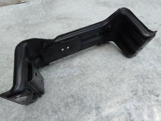 Балка под КПП GL-CLASS X164 06-12 2011 M273923 4.7L