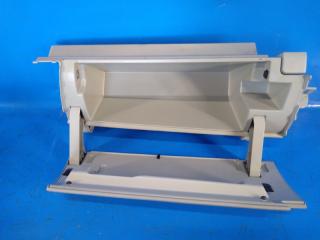 Бардачок PRIUS - 30 09-17 2010 ZVW30