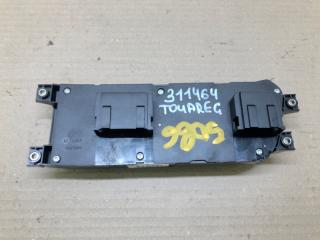 Кнопка регулировки сиденья правая TOUAREG 02-10 2007 BHK 3.6