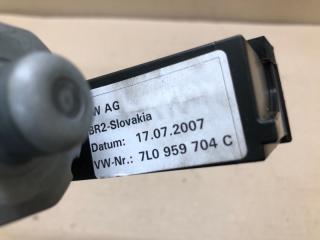 Моторчик стеклоподъемника задний правый TOUAREG 02-10 2007 BHK 3.6