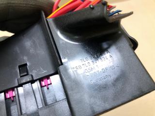 Блок предохранителей салон правый TOUAREG 02-10 2007 BHK 3.6