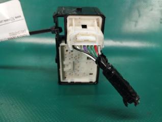 Кнопка стеклоподъемника задняя правая TOYOTA SIENNA 11-16 Минивэн 3.5 2GR-FE