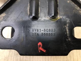 Рычаг передней подвески нижний правый 3 BL 09-13 2009 2.5 L (L5-VE)