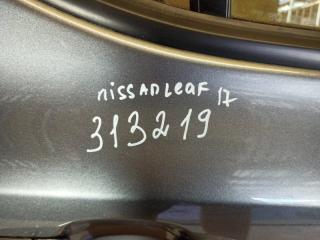 Дверь задняя правая LEAF 18-