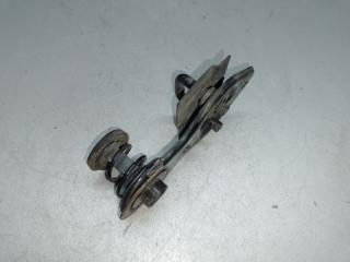 Отбойник капота MERCEDES GL-CLASS X164 06-12 2011 Б/У Отбойник капота MERCEDES GL-CLASS X164 06-12 2011