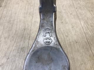 Рычаг задней подвески поперечный верхний правый QASHQAI/ROGUE SPORT 14- 2020 J11 2.0L MR20DD