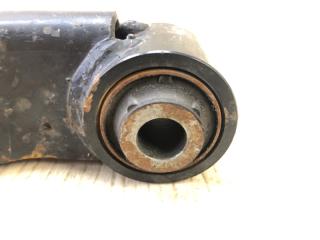 Рычаг задней подвески поперечный нижний правый QASHQAI/ROGUE SPORT 14- 2020 J11 2.0L MR20DD