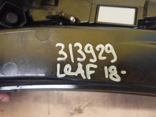 Фонарь наружный правый LEAF 18-