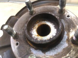 Кулак поворотный передний левый FORTE/CERATO TD 08-13 2009 TD 2.0 G4KD