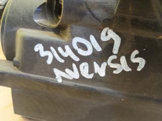 Фара левая AVENSIS 03-08