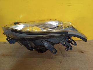 Фара правая RAV4 05-12