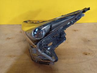 Фара правая TOYOTA PRIUS 16-