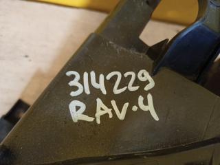 Фара левая RAV4 05-12