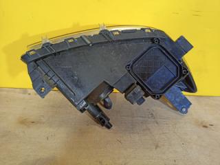 Фара левая RAV4 05-12