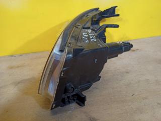 Фара правая RAV4 05-12