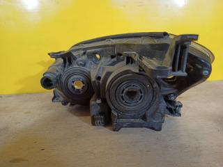 Фара правая RAV4 05-12