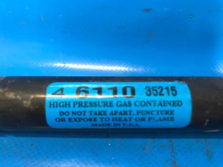 Амортизатор крышки багажника правый PATHFINDER R51 04-14 2004 R51 4.0 VQ40DE