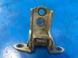 Петля двери верхняя передняя правая NISSAN PATHFINDER R51 04-14 2004