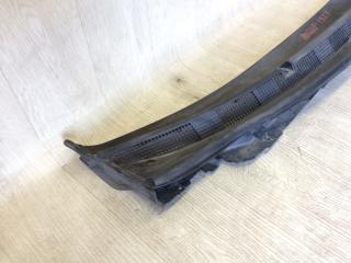 Пластик под лобовое стекло / Жабо NISSAN QASHQAI/ROGUE SPORT 14- J11 2.0L MR20DD