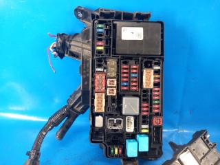 Блок предохранителей моторный отсек PRIUS 16- 2017 XW50