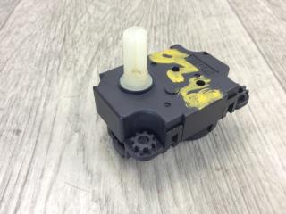 Моторчик заслонки печки MITSUBISHI OUTLANDER XL 05-13 Внедорожник 3.0 6B31