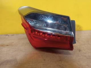 Фонарь наружный левый TOYOTA COROLLA 12-19 E180